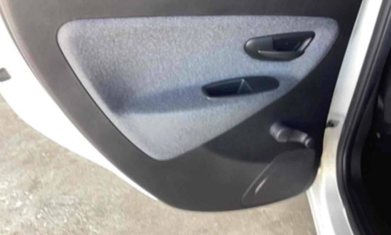 Lancia Ypsilon 1.0 FireFly 5 porte S&S Hybrid Ecochic Gold