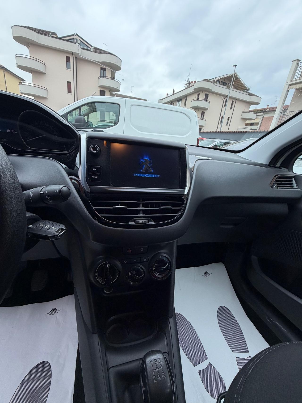 Peugeot 208 BlueHDi 100 S&S 5 porte Van Active