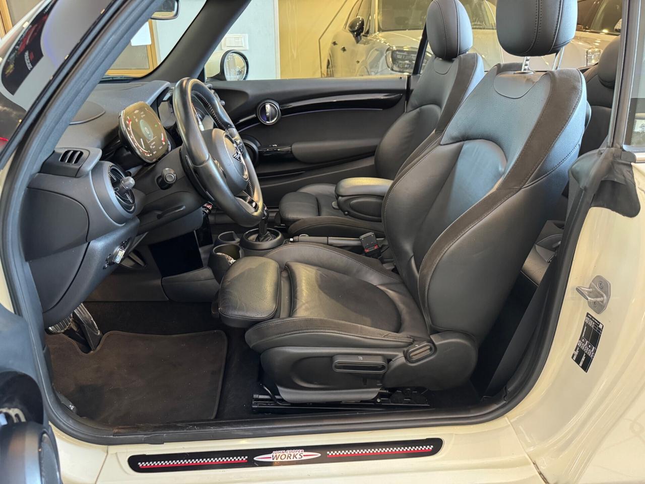 Mini John Cooper Works Cabrio JOHN COOPER WORKS CABRIO