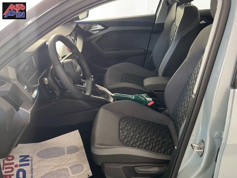 Audi A1 Sportback 30 TFSI S tronic S line edition *Grigio freccia