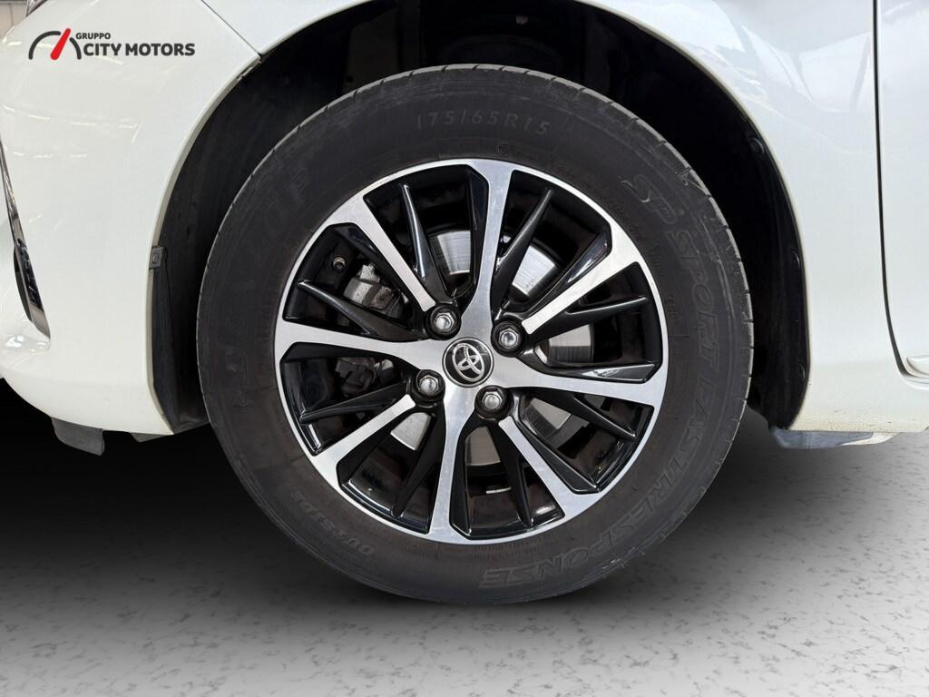 Toyota Yaris 5 Porte 1.5 VVT-i Hybrid Trend White Edition E-CVT
