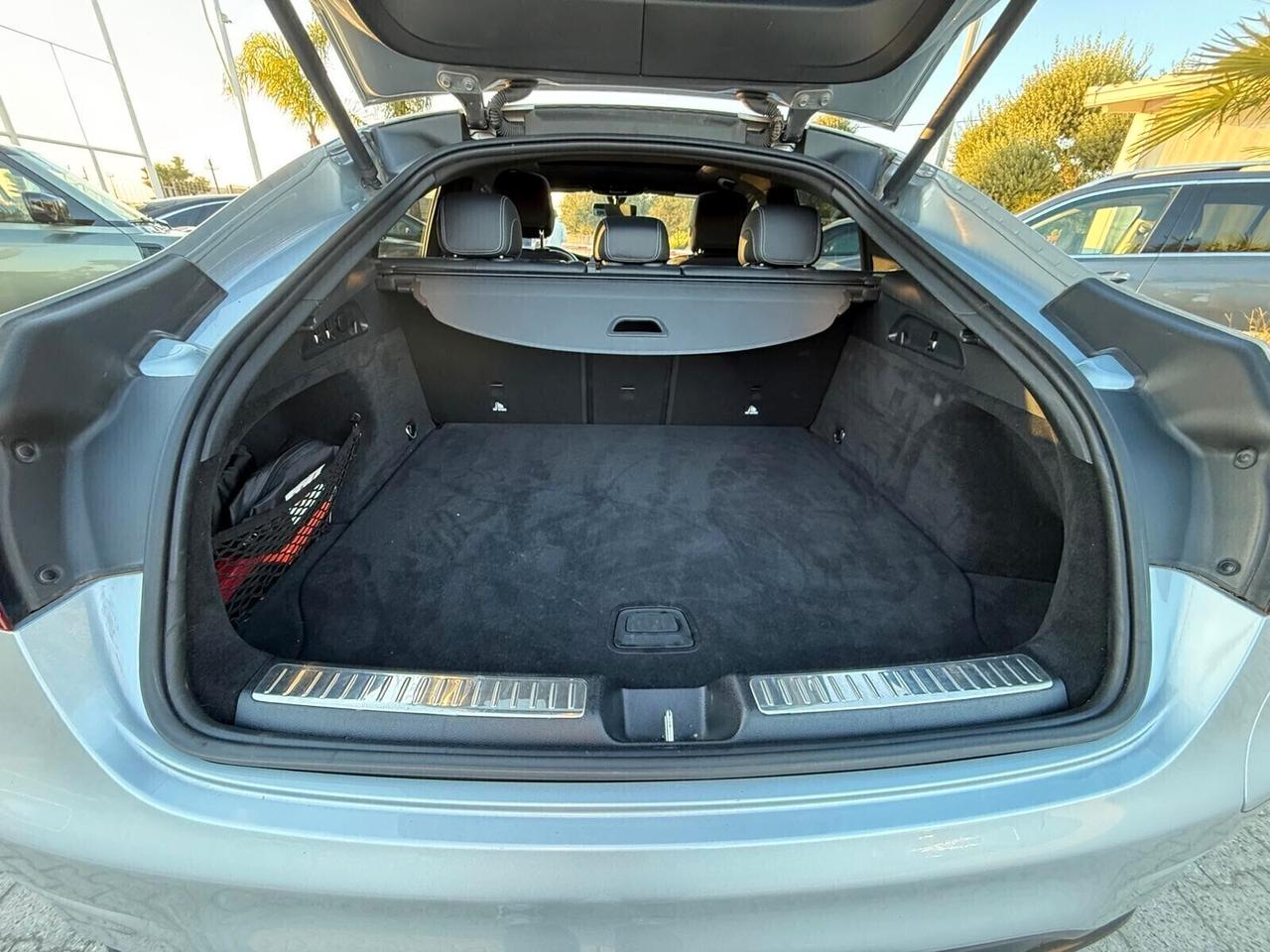 GLC Coupé 300 de 4Matic 306cv Premium AMG Tetto Pedane