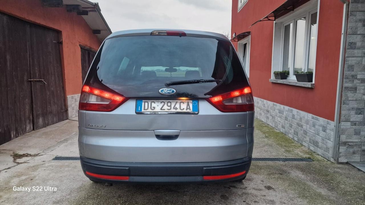 Ford Galaxy 2.0 TDCi 140 CV Ghia 7 posti