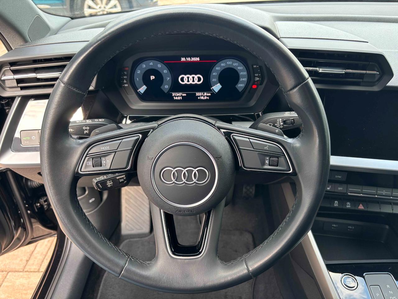 Audi A3 Sedan 30 TFSI S tronic Business Advanced