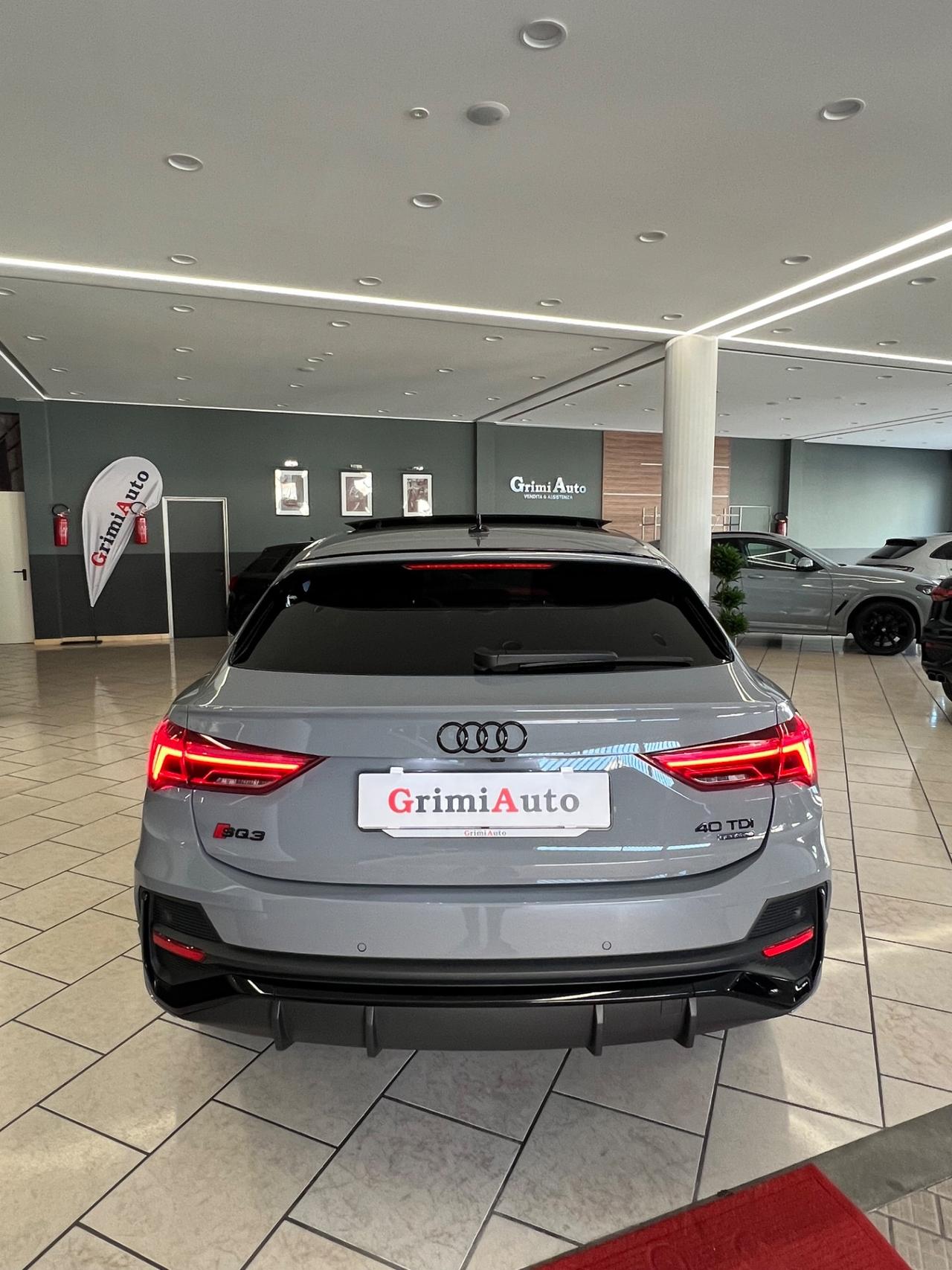 Audi Q3 SPB 40 TDI quattro S tronic Identity Black