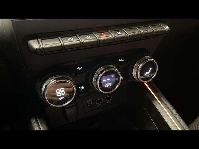 Renault Clio 1.6 E-Tech hybrid R.S. Line 140cv auto