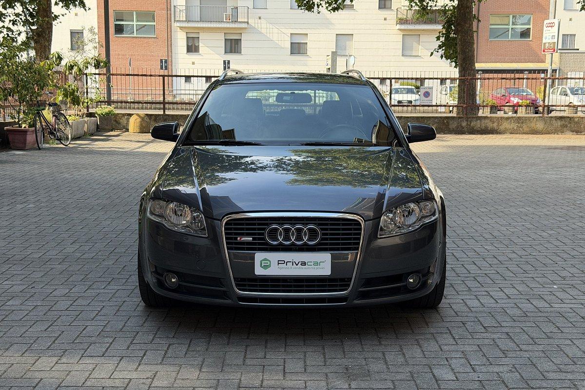 AUDI A4 1.8 20V T Avant quattro Top plus