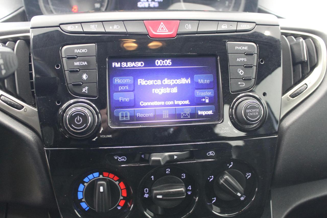 Lancia Ypsilon 1.2 Silver 70 Cv. Ecochic GPL