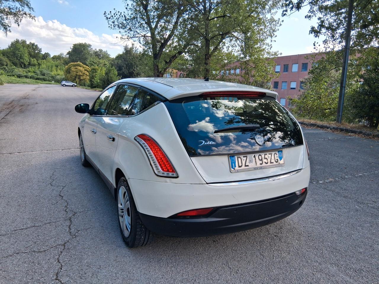 Lancia Delta 1.4 T-Jet 120 CV Argento Ecochic GPL