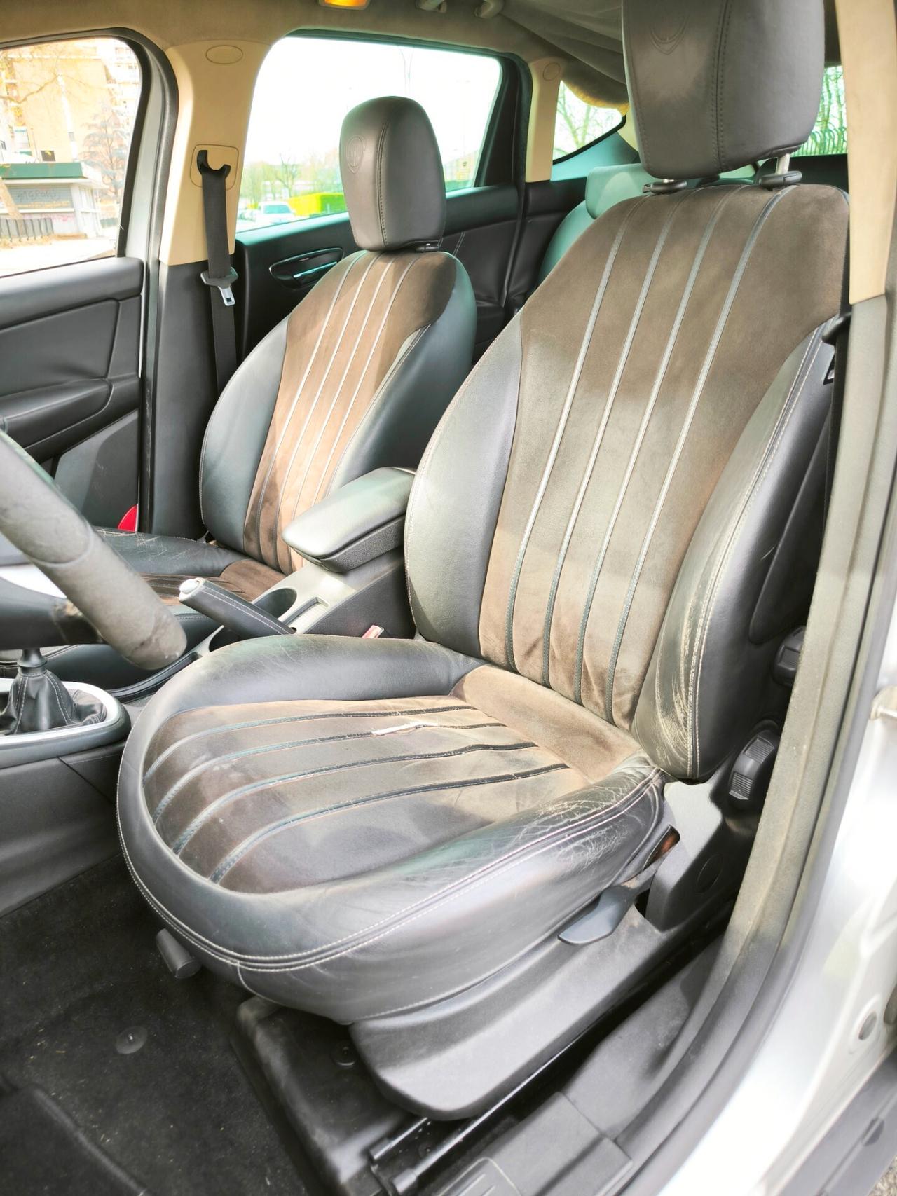 Lancia Delta 2.0 MJT DPF Executive