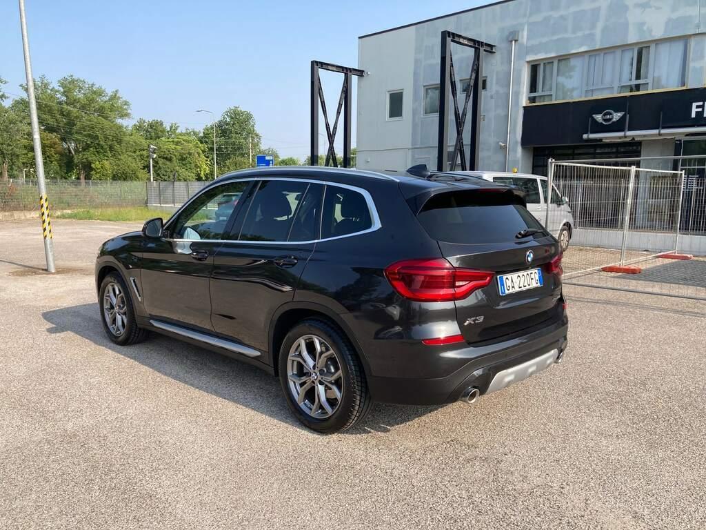 BMW X3 20 i xLine xDrive Steptronic