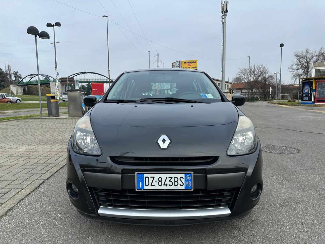 Renault Clio 1.2 16V 5 porte GPL NEOPATENTATI