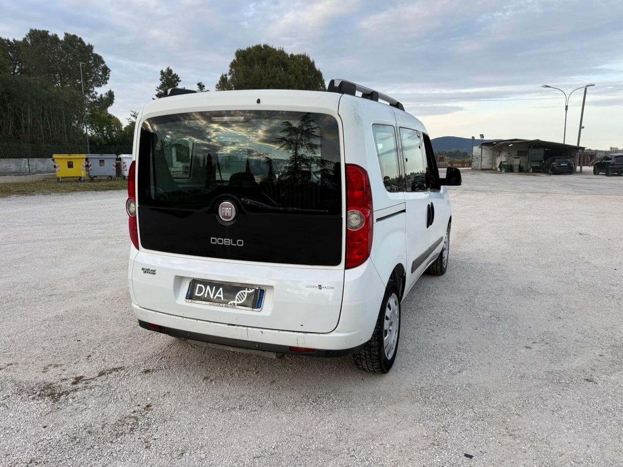 Fiat Doblò 5posti Natural Power UNIPRO Neopatentati
