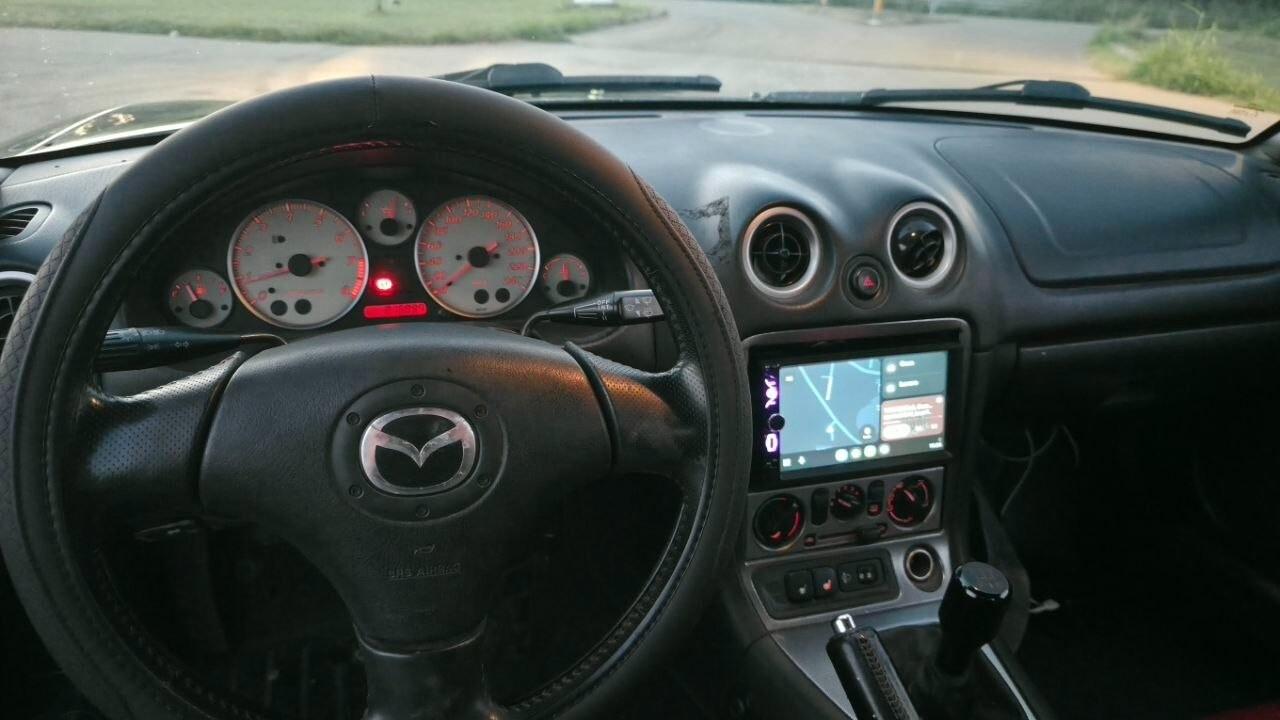 Mazda MX5 NBFL 1.8i 16V