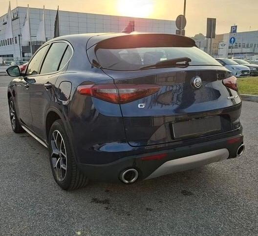 Alfa Romeo Stelvio 2.2 Turbodiesel 210 CV AT8 Q4 Super