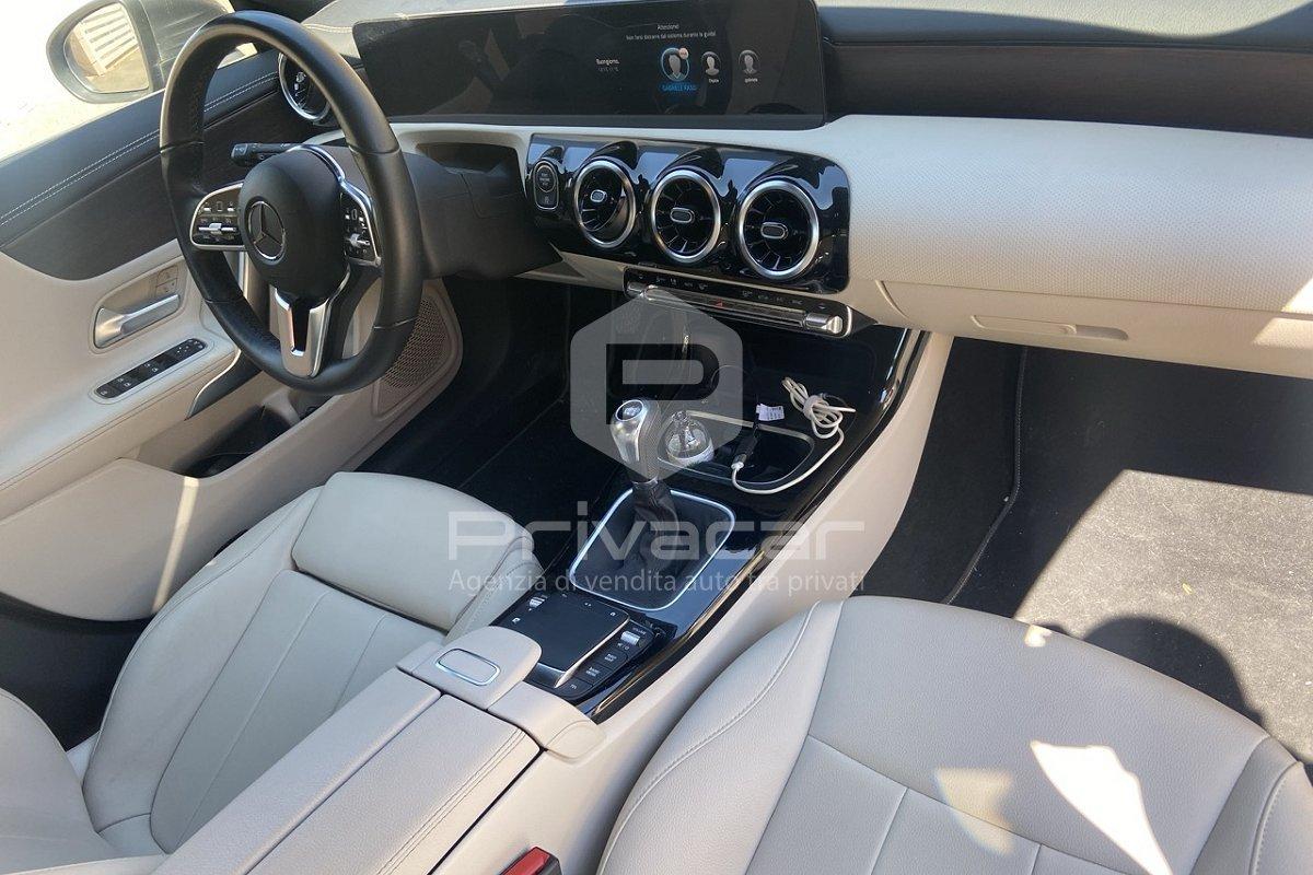 MERCEDES CLA 180 Shooting Brake Sport