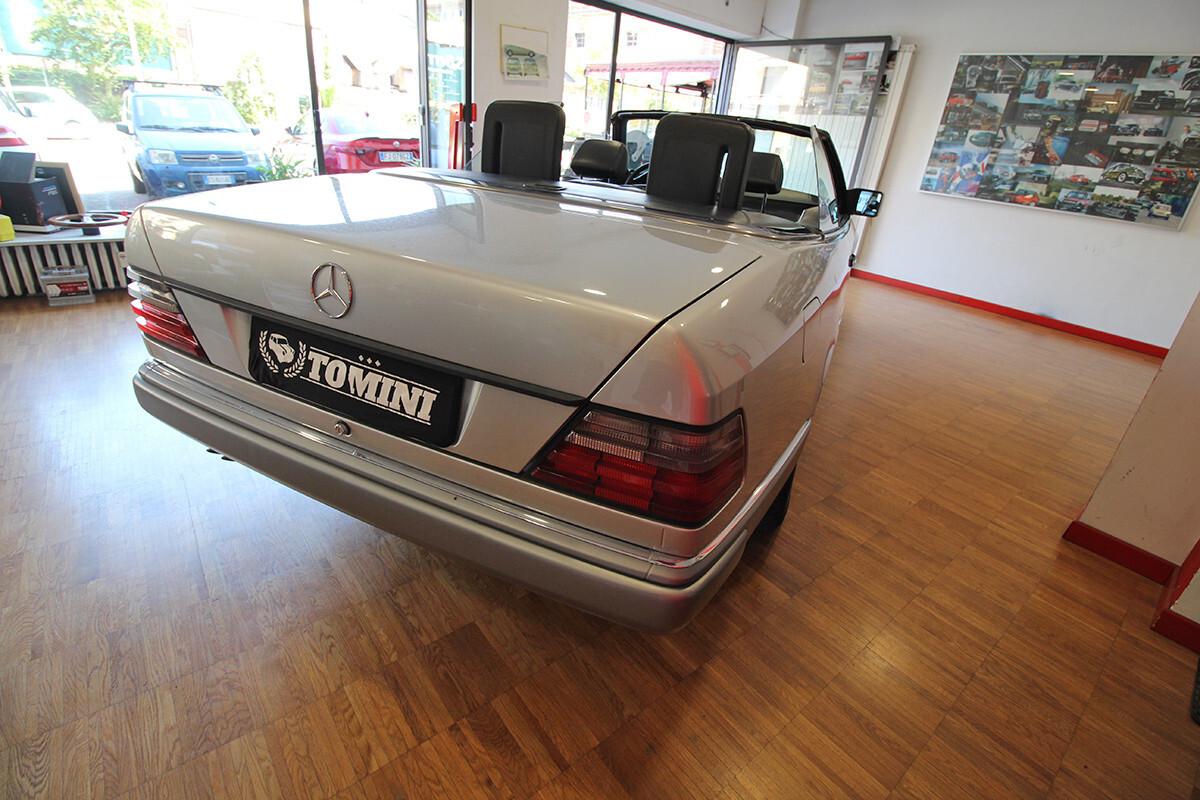 Mercedes-benz 300 CE-24 cat Cabriolet