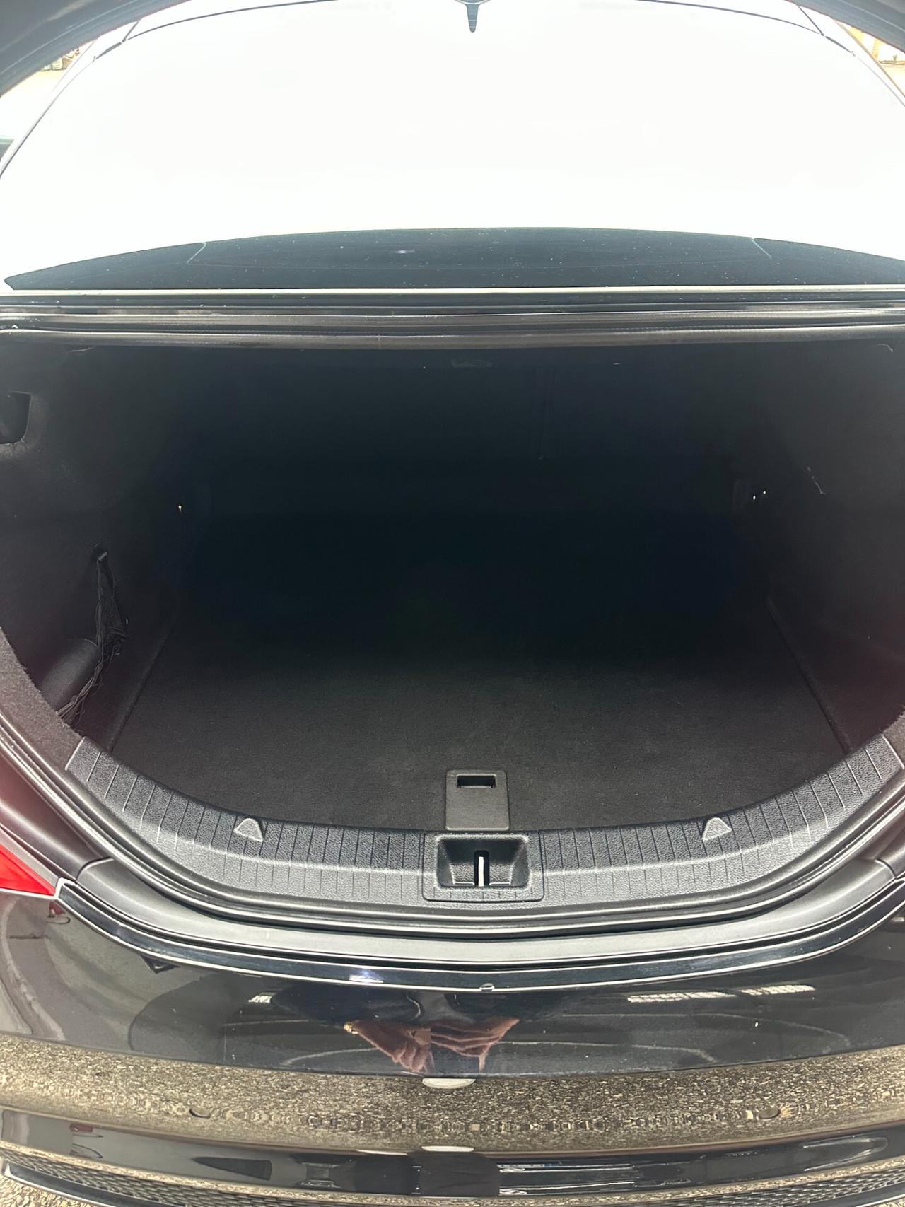 Mercedes-benz CLA 200 CDI Automatic Premium AMG