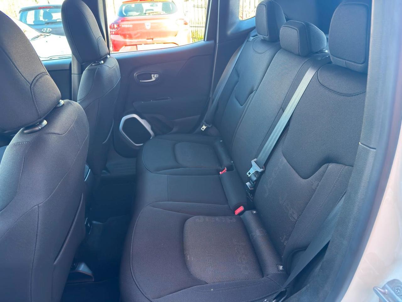 Jeep Renegade 1.6 E-TorQ 110CV EVO Longitude