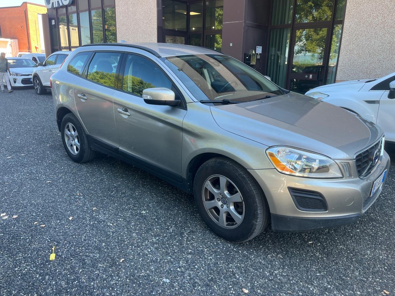 Volvo XC 60 XC60 D4 AWD Summum 130.000 KM