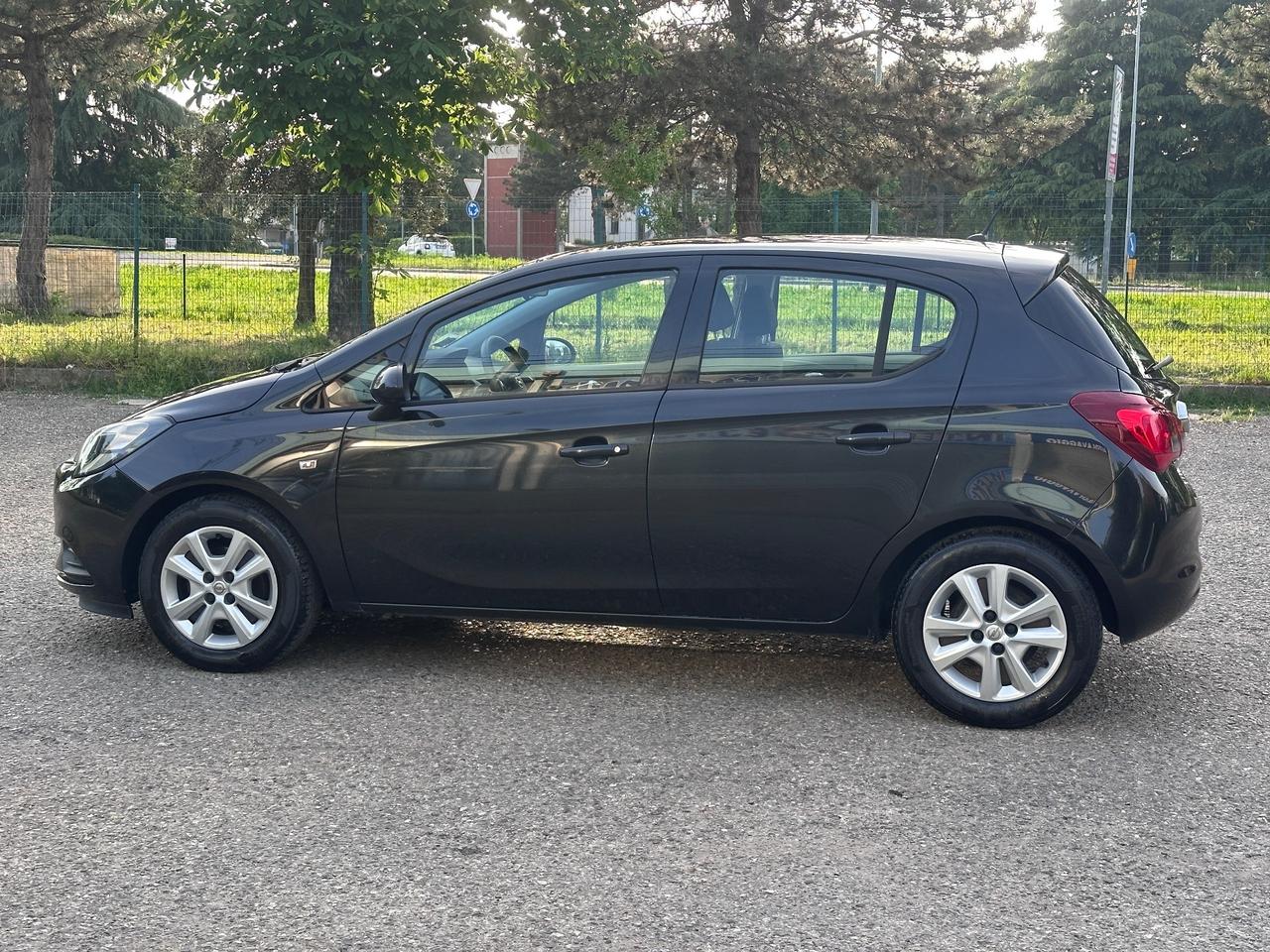 Opel Corsa 1.4 90CV GPL Tech 5 porte n-Joy