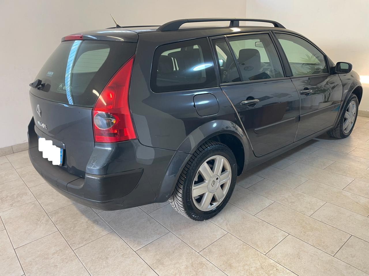Renault Megane SW 1.6 110 CV GPL STATION WAGON GRANDTOUR TAGLIANDATA