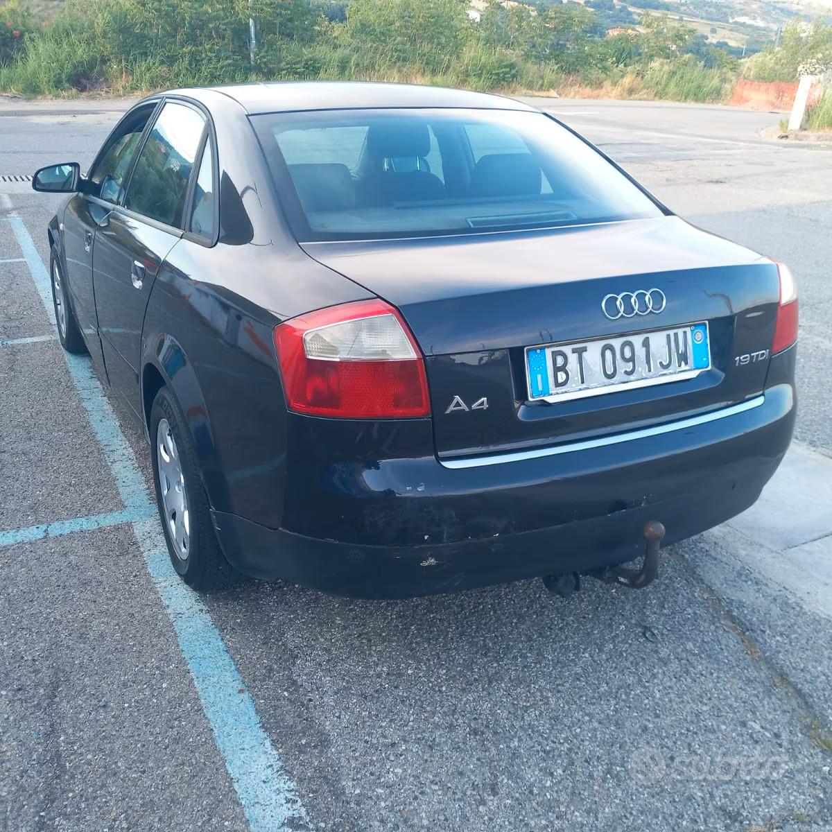 AUDI A4 1.9 TDI (GANCIO DI TRAINO)