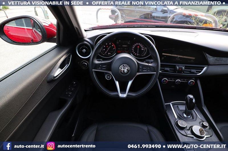 Alfa Romeo Giulia 2.0 Turbo AT8 200CV Super