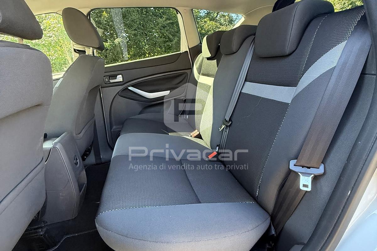 FORD Kuga 2.0 TDCi 163 CV 4WD Titanium DPF