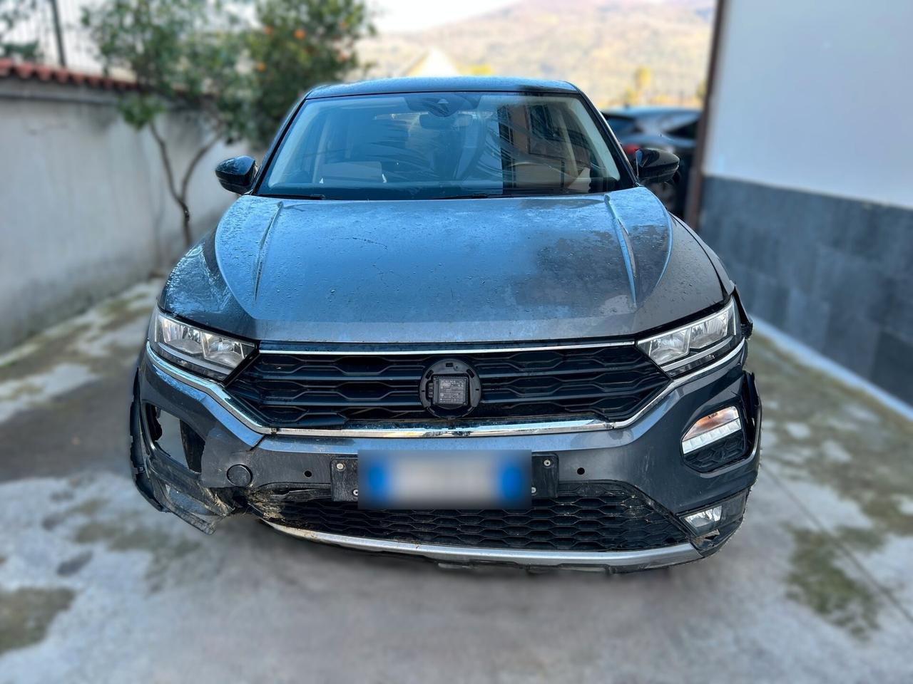 VW T-Roc 1.0 TSI 115CV - 2019 Incidentata