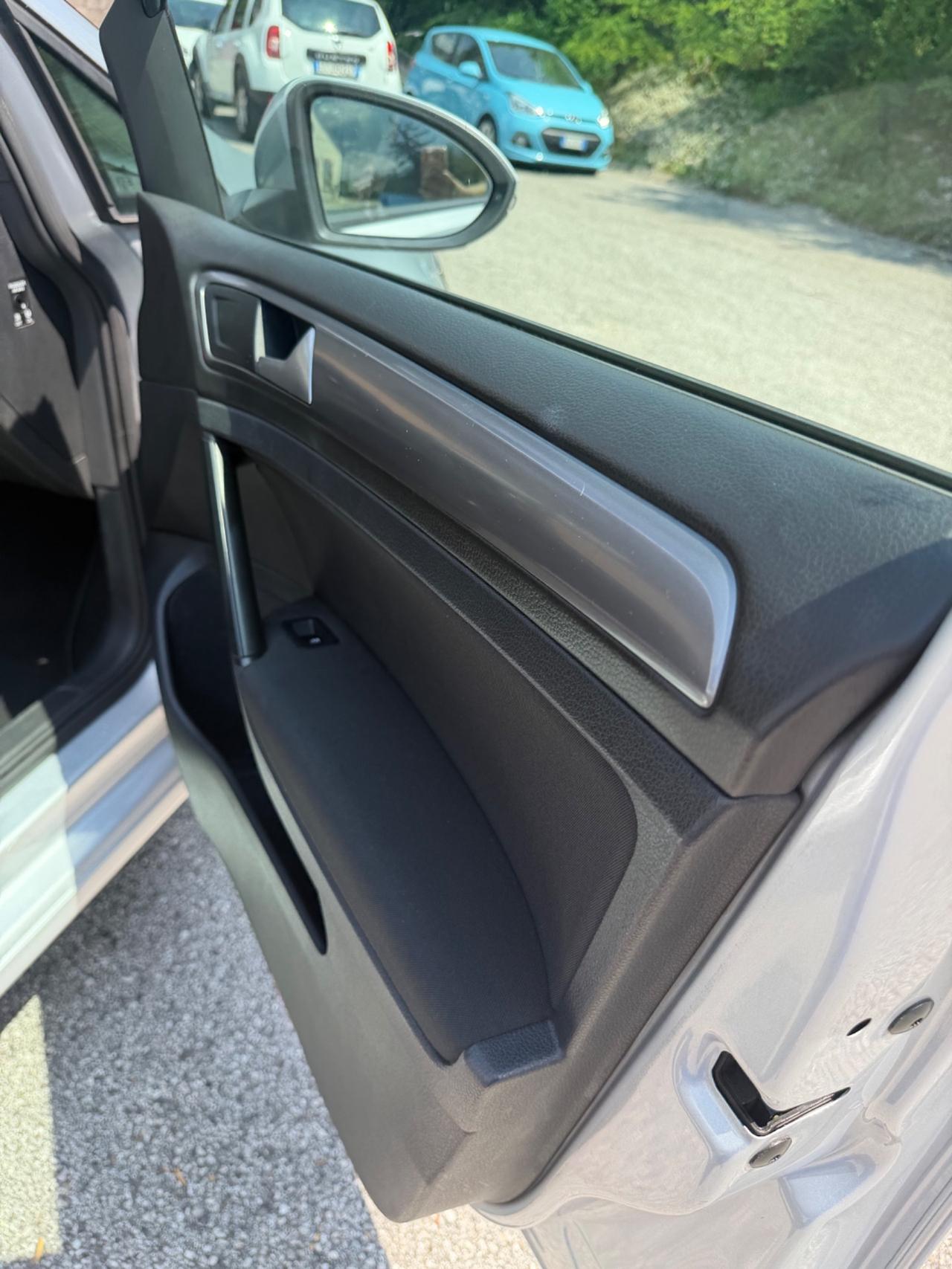 Volkswagen Golf 1.6 TDI 90 CV 5p. Trendline BlueMotion Technology