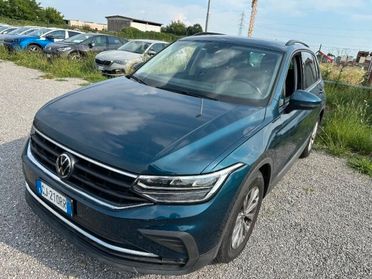Volkswagen Tiguan II 2021 2.0 tdi Life 150cv dsg