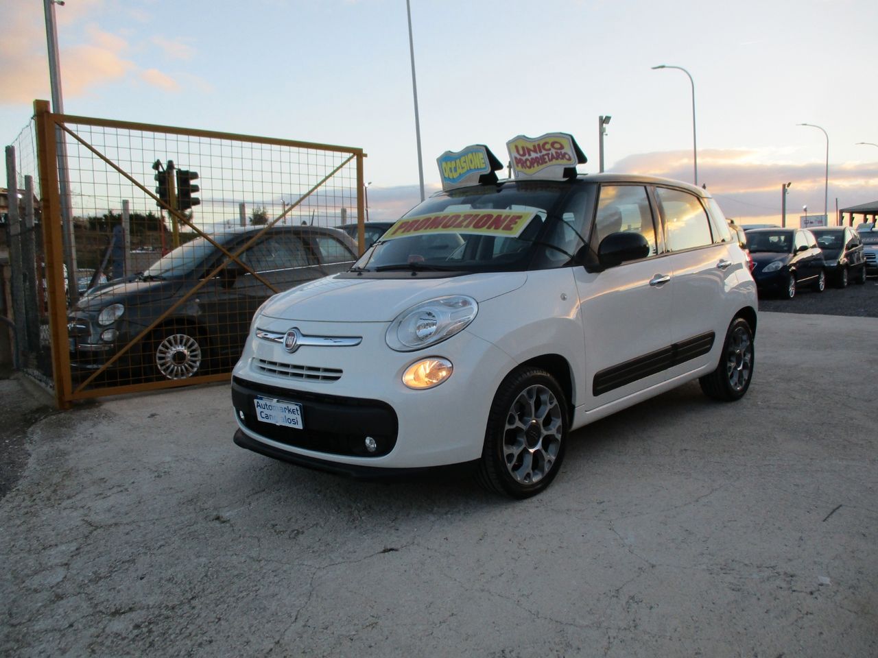 Fiat 500L 1.6 Multijet 120 CV FULL (NAVI RETROCAMERA)