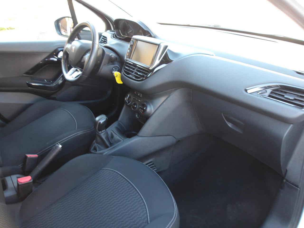 Peugeot 208 5 Porte 208 5p 1.2 puretech Allure 82cv