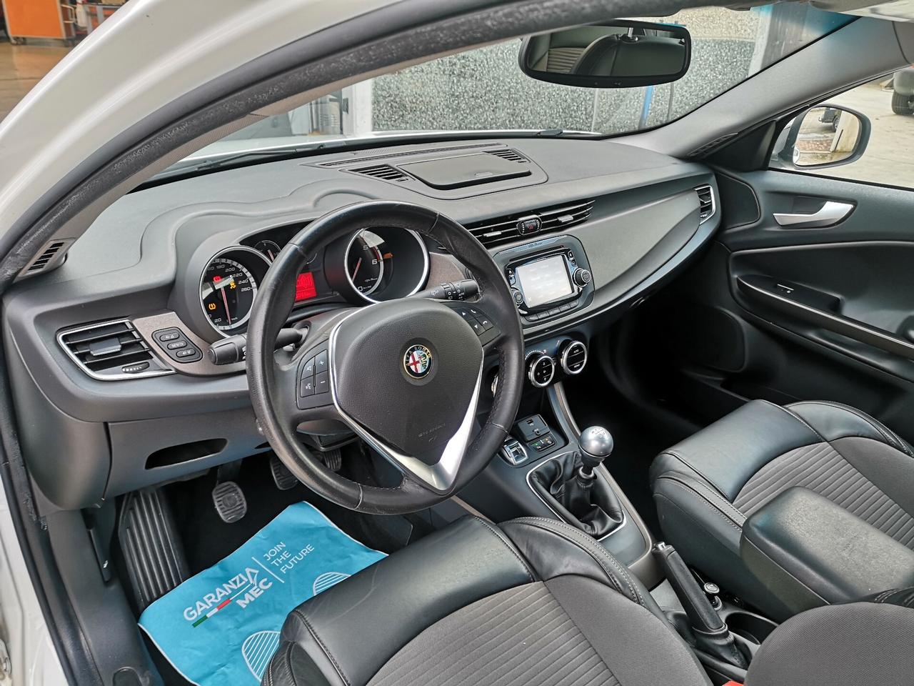 Alfa Romeo Giulietta 2.0 JTDm-2 150 CV Exclusive