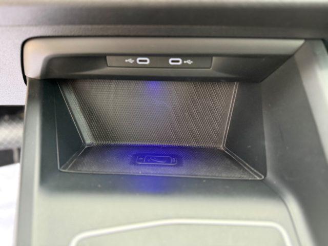 VOLKSWAGEN Golf 2.0 TDI 150 CV DSG Style GARANZIA