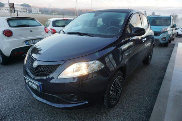 LANCIA Ypsilon 1.2 69 CV 5 porte Gold X NEOPATENTATI