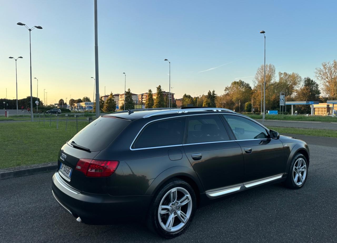 Audi A6 allroad V6 Tiptronic full tettuccio apribile