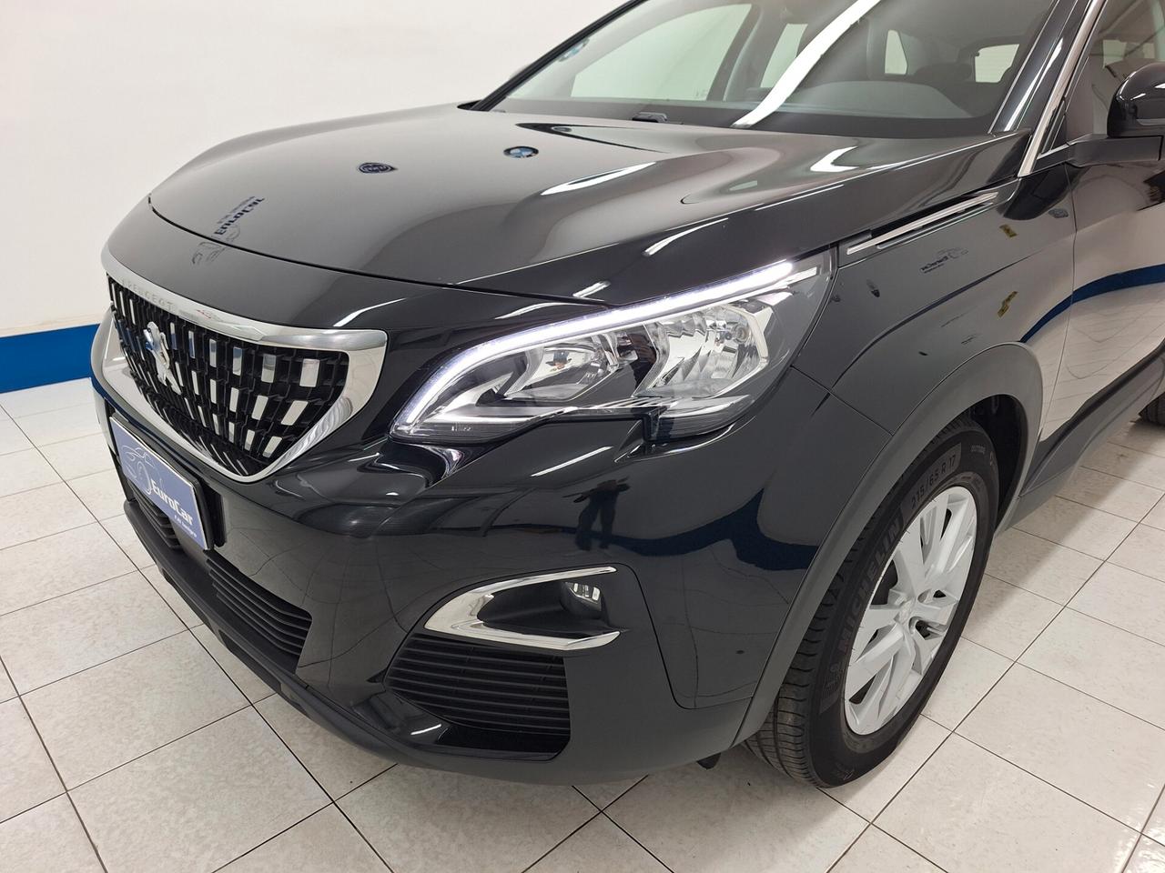 Peugeot 3008 Business 1.5 BlueHDi 130cv