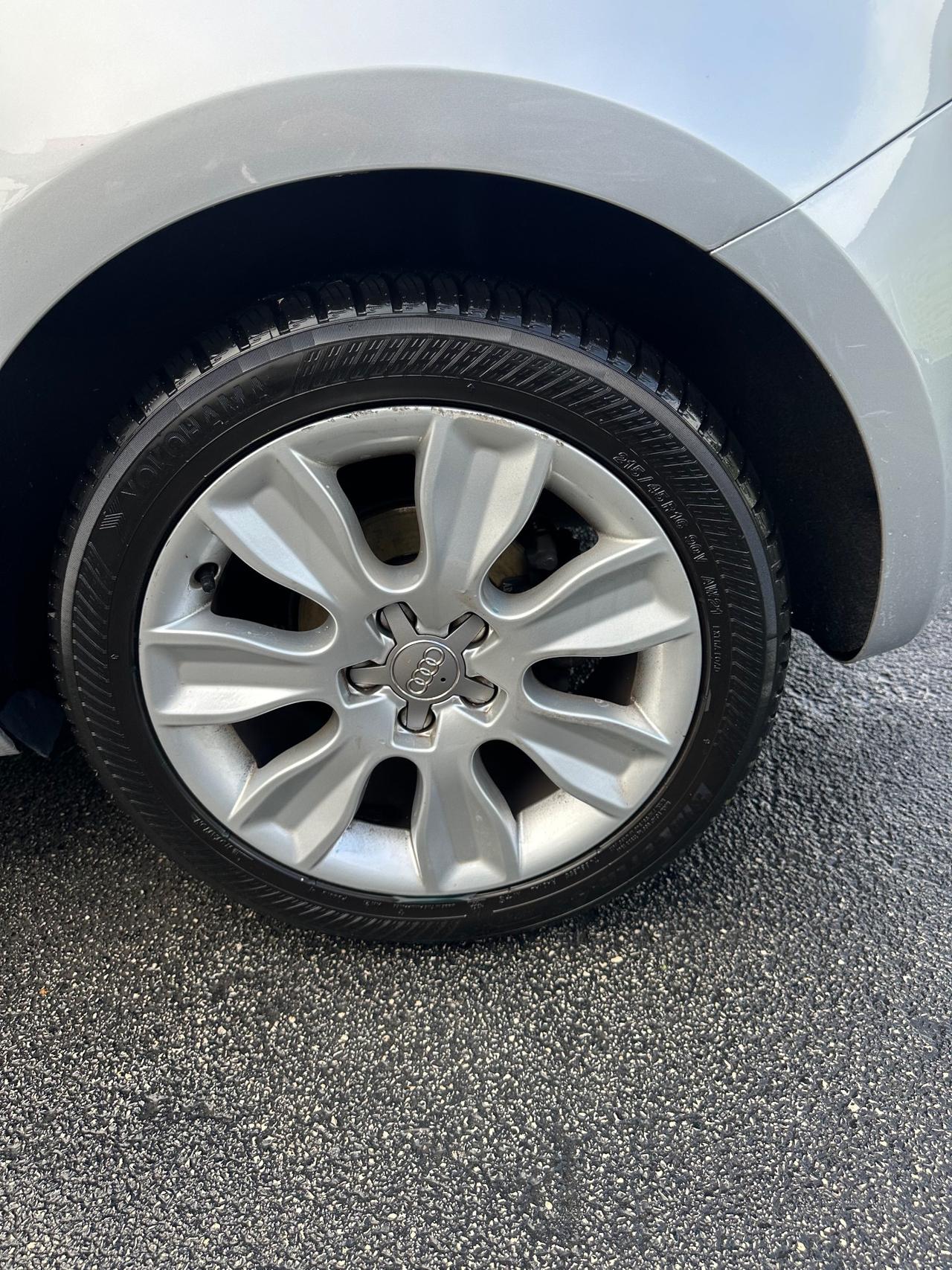 Audi A1 1.6 TDI 105 CV Ambition 170.000 KM