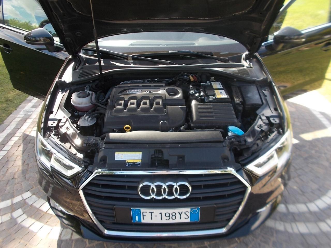 Audi A3 SPB 1.6 TDi S-tronic *FULL OPT.-TETTO*