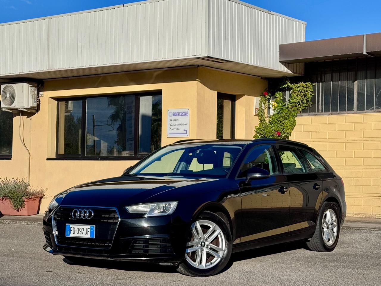 Audi A4 Avant 2.0 TDI 150 CV S tronic Business