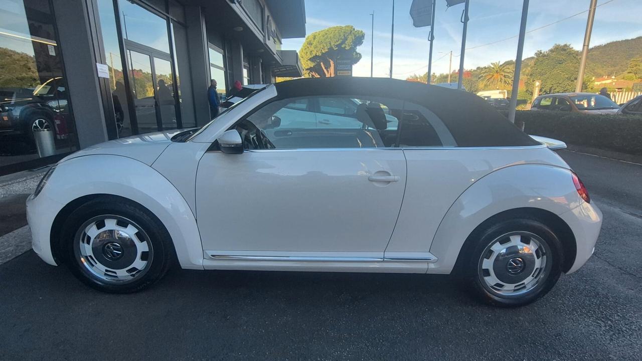 Volkswagen Maggiolino Cabrio 1.6 TDI Design