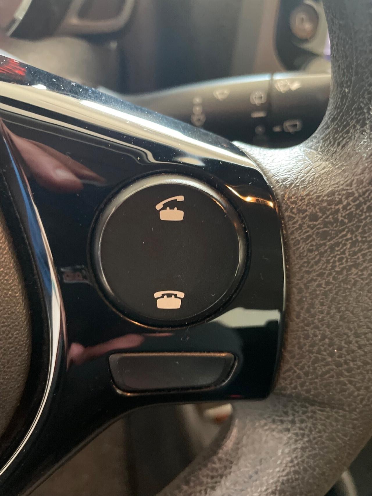 PEUGEOT 108 1.0 VTI 72 CV 5 PORTE ACTIVE