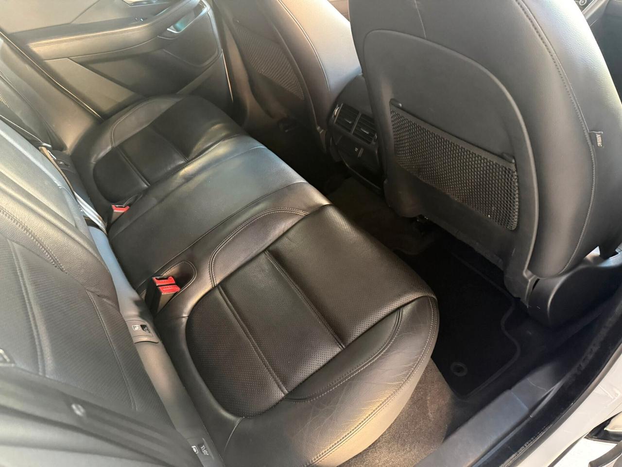 Jaguar E-Pace 2.0D 150 CV R-Dynamic