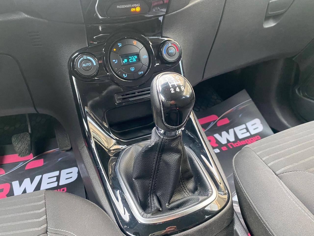 FORD FIESTA 1.6 TDCi 95CV TITANIUM 2015