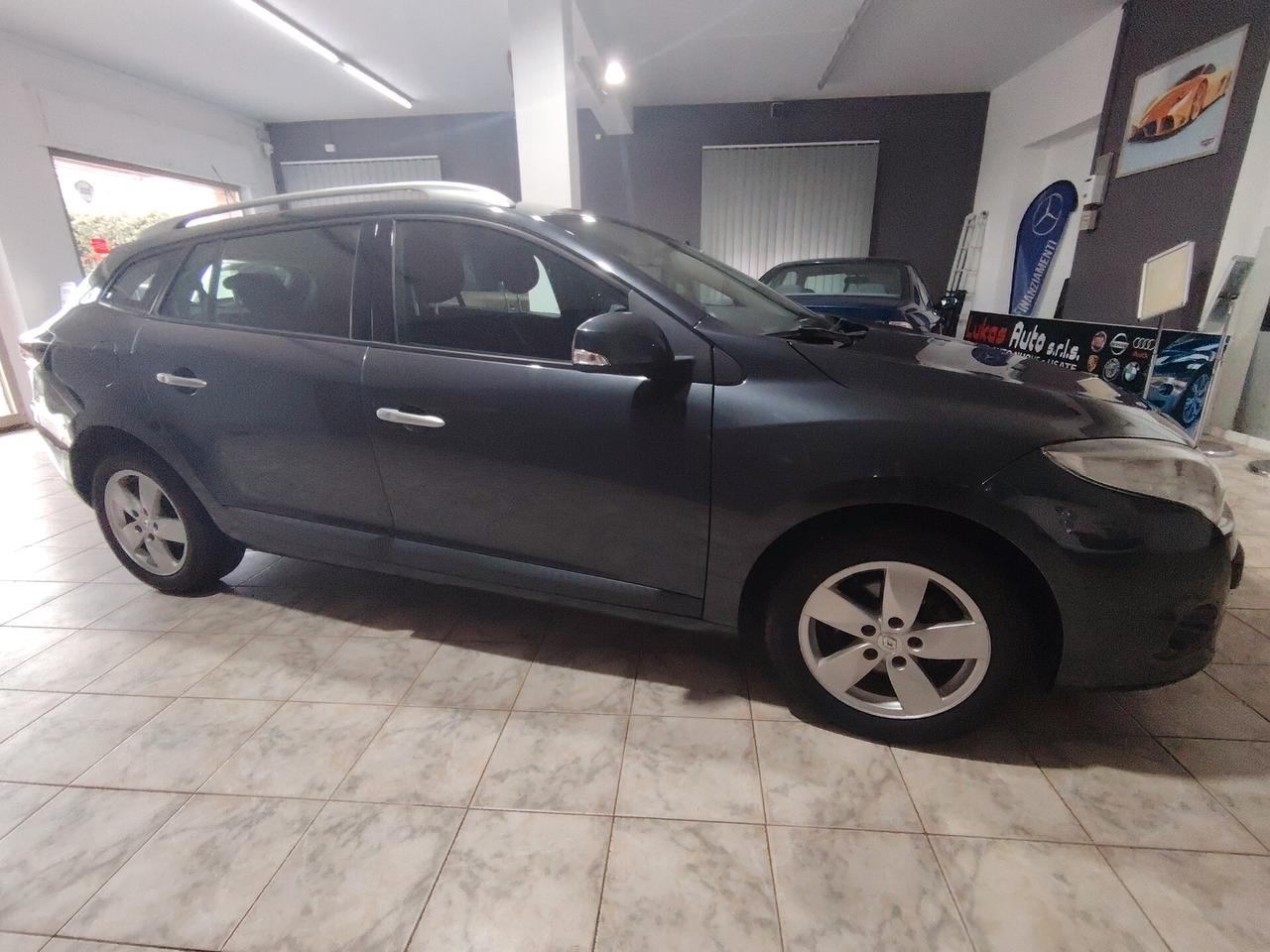 Renault Megane Mégane 1.5 dCi 110CV SporTour Confort