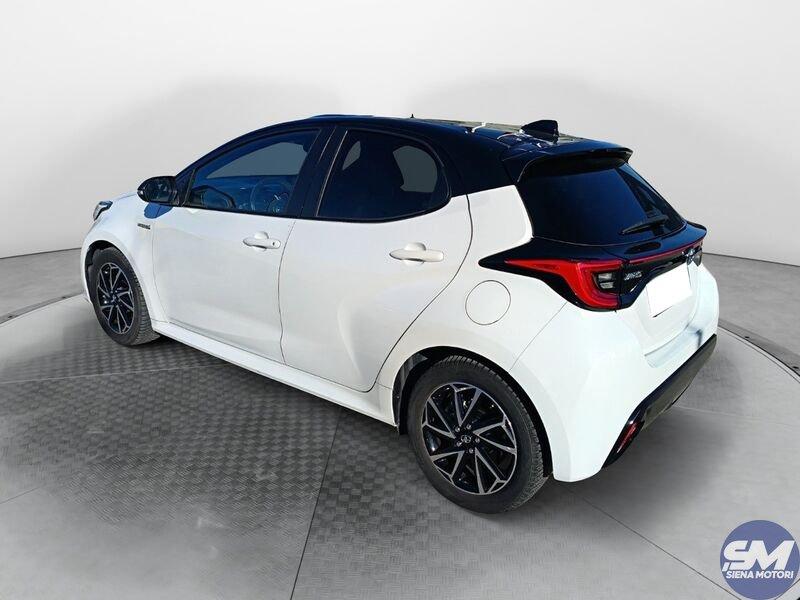Toyota Yaris Hybrid Style MY21