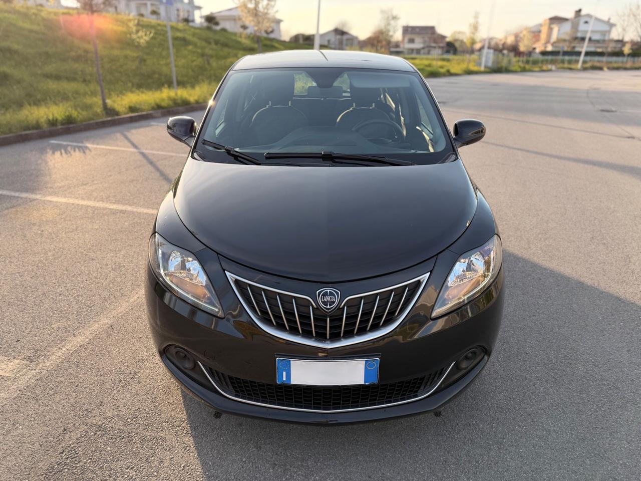 Lancia Ypsilon 1.0 FireFly 5 porte S&S Hybrid Alberta Ferretti
