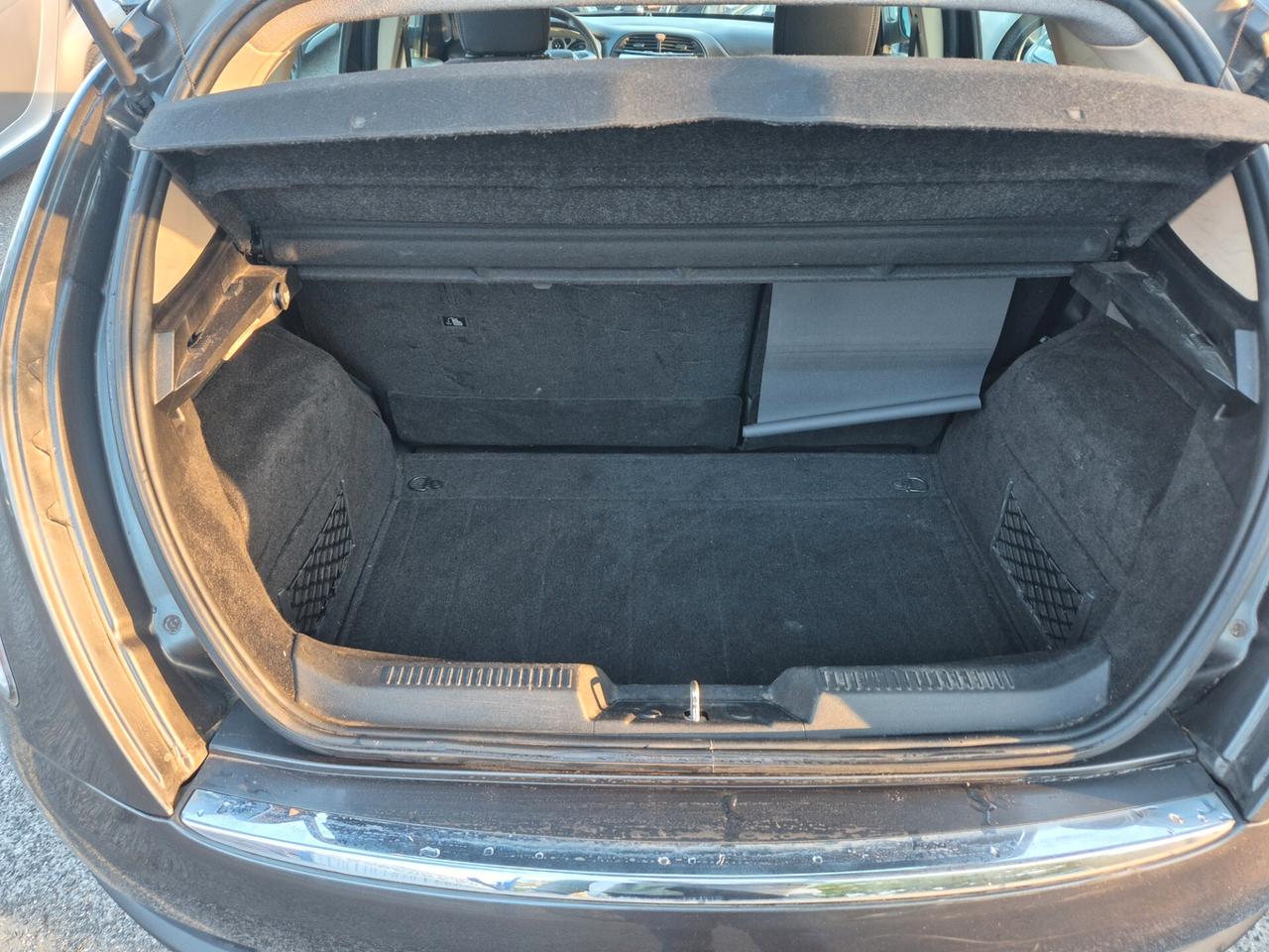 Lancia Delta 1.6 MJT DPF Platino